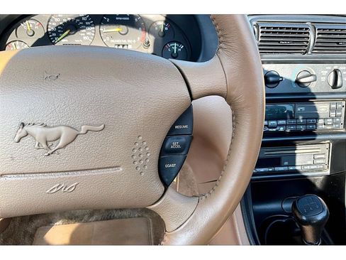 Used 1995 Ford Mustang GT RWD image 11