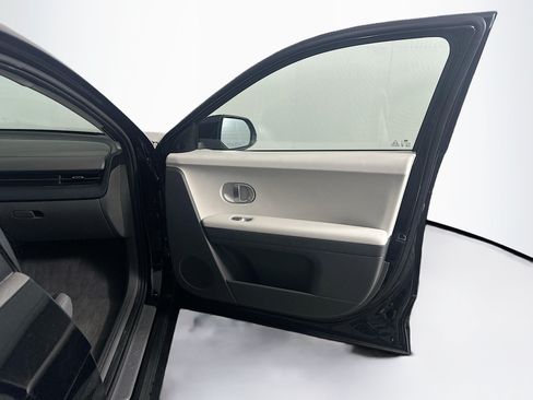 Used 2024 Hyundai Ioniq 5 SEL RWD image 34
