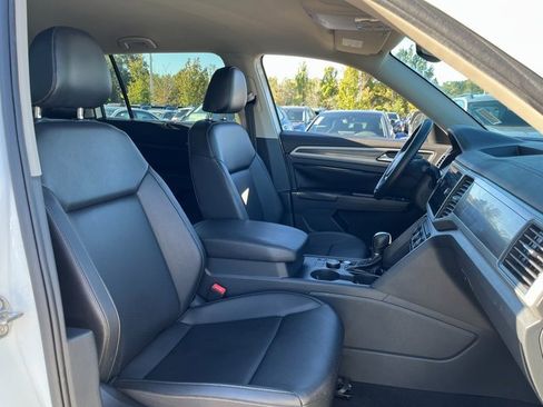 Used 2019 Volkswagen Atlas SE image 19