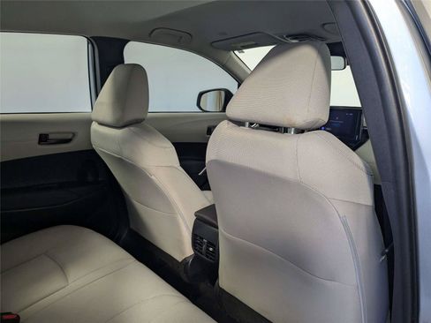 Certified 2023 Toyota Corolla Cross L FWD image 28