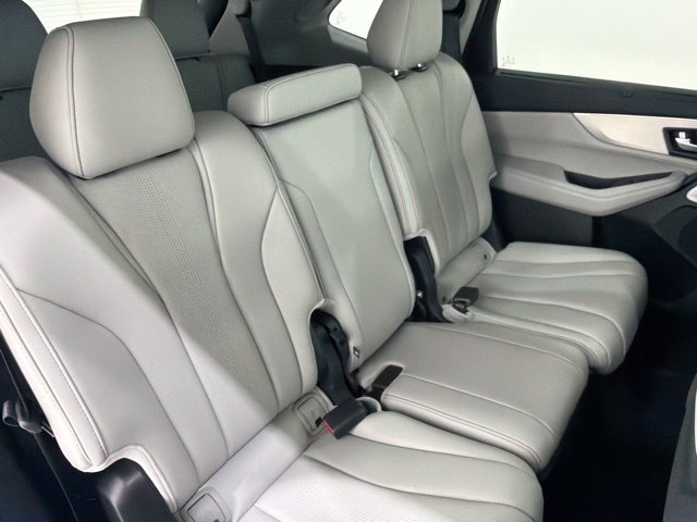 Certified 2026 Acura MDX w/ Technology Package AWD/4WD image 24