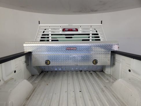 Used 2021 Chevrolet Silverado 1500 W/T RWD image 6