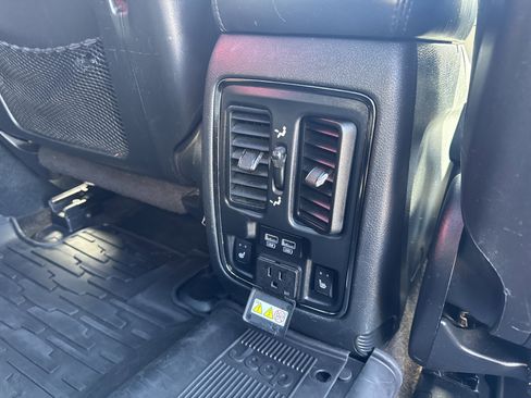 Used 2018 Jeep Grand Cherokee High Altitude AWD/4WD image 31