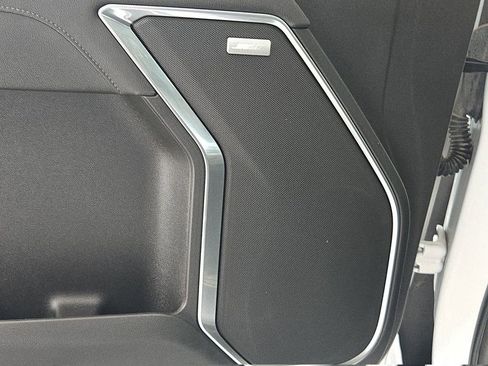 Used 2025 Chevrolet Silverado 2500 LTZ w/ LTZ Premium Package image 17