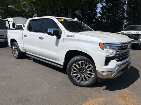Used 2023 Chevrolet Silverado 1500 LTZ w/ LTZ Premium Package image 2