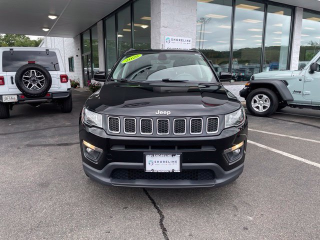 Used 2020 Jeep Compass Latitude w/ Popular Equipment Group AWD/4WD image 2