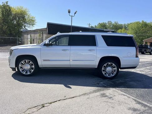 Used 2018 Cadillac Escalade ESV Platinum image 6