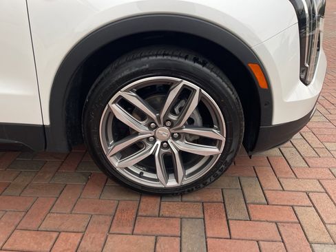 Used 2020 Cadillac XT4 Sport image 6