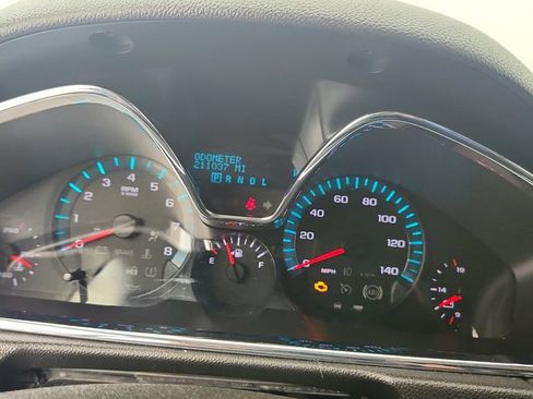 Used 2016 Chevrolet Traverse LTZ w/ LPO, 'HIT The Road' Package image 18