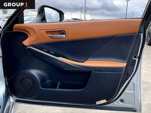 Used 2025 Lexus IS 350 F Sport image 19