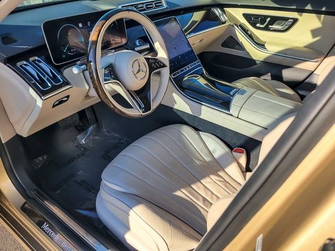 Used 2022 Mercedes-Benz S 500 4MATIC image 9
