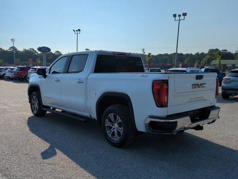 Used 2022 GMC Sierra 1500 SLT w/ SLT Convenience Package image 6
