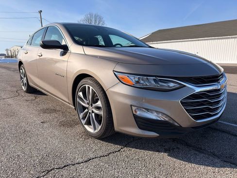Used 2024 Chevrolet Malibu LT FWD image 7