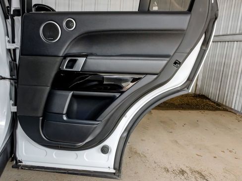 Used 2017 Land Rover Range Rover Supercharged image 49