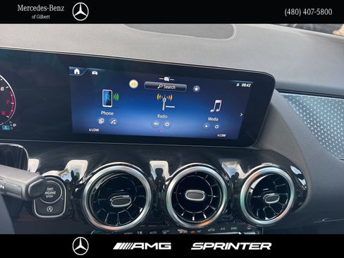 Certified 2026 Mercedes-Benz GLA 250 image 25