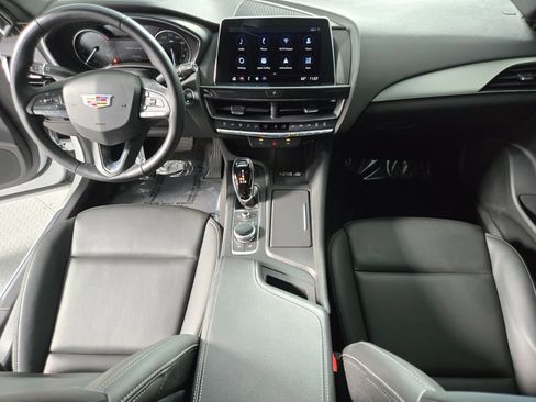 Used 2024 Cadillac CT5 Luxury RWD image 4