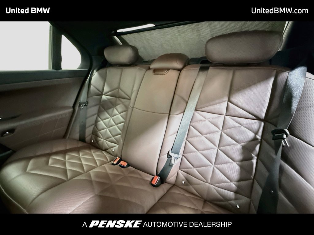 Certified 2024 BMW 740i RWD image 20