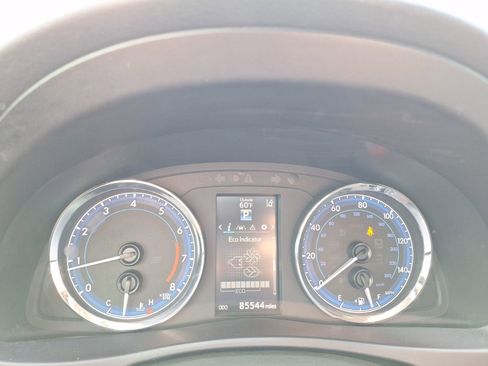 Used 2017 Toyota Corolla SE image 20