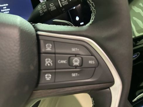 New 2026 Jeep Grand Cherokee Altitude AWD/4WD image 30
