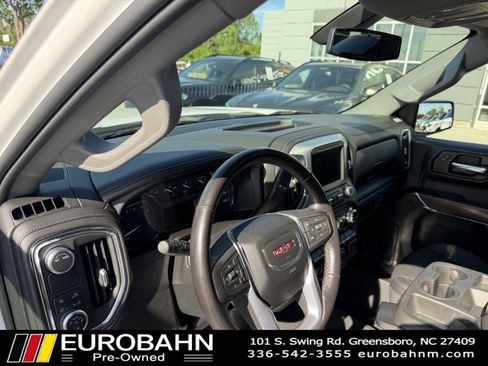 Used 2021 GMC Sierra 1500 SLT RWD image 8