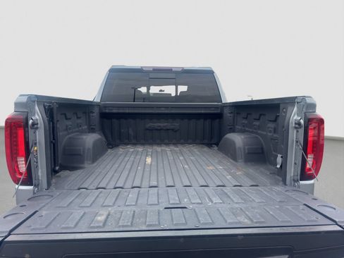Used 2023 GMC Sierra 1500 AT4 w/ AT4 Preferred Package AWD/4WD image 19