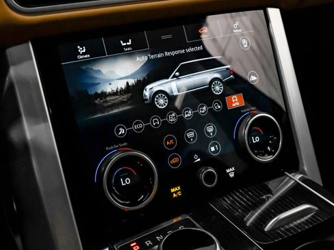 Used 2019 Land Rover Range Rover Long Wheelbase Autobiography image 30