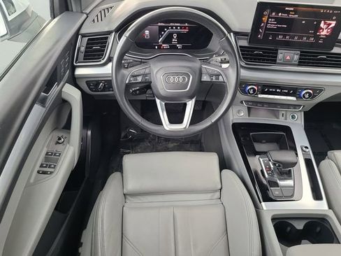 Used 2025 Audi Q5 2.0T Premium image 19