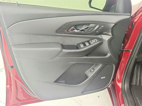 Certified 2023 Chevrolet Traverse High Country image 24