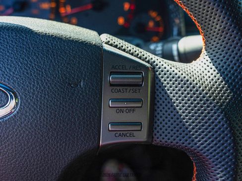 Used 2004 INFINITI G35 Coupe w/ Premium Pkg RWD image 32