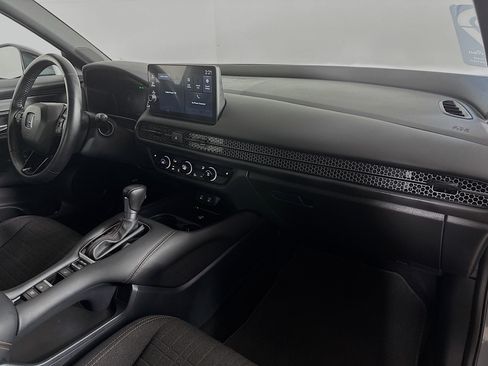 Certified 2026 Honda HR-V Sport image 35