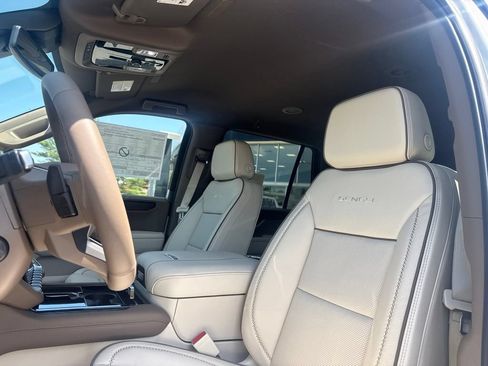 New 2026 GMC Yukon Denali w/ LPO, Floor Liner Package AWD/4WD image 17