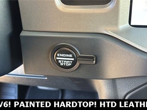 New 2025 Ford Bronco Outer Banks image 9