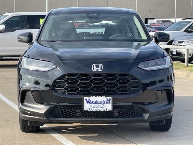 Used 2025 Honda HR-V LX image 6