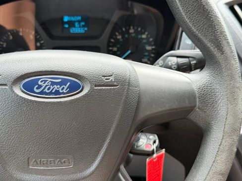 Used 2019 Ford Transit 150 148 Medium Roof RWD image 31