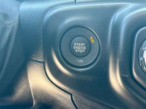 Used 2020 Jeep Wrangler Unlimited Sport AWD/4WD image 19