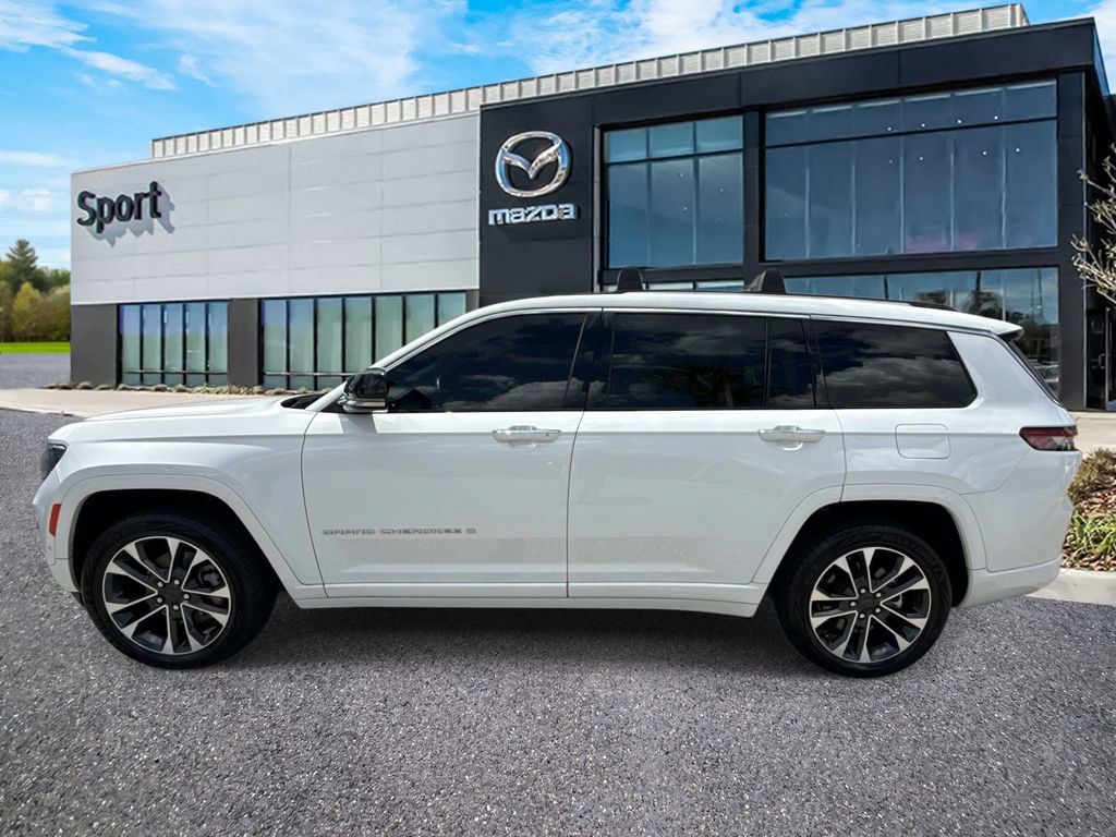 Used 2021 Jeep Grand Cherokee L Overland w/ Luxury Tech Group IV RWD image 7
