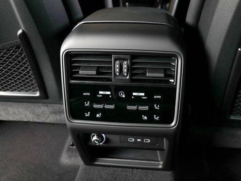 New 2026 Porsche Cayenne GTS AWD/4WD image 24