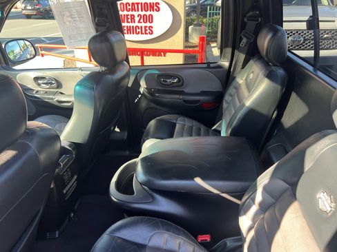 Used 2002 Ford F150 Harley-Davidson image 36