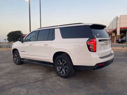 Used 2024 Chevrolet Suburban Z71 AWD/4WD image 6
