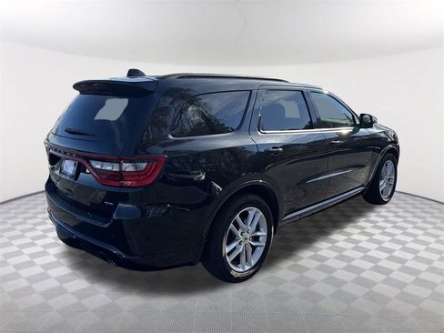 Used 2023 Dodge Durango GT image 5
