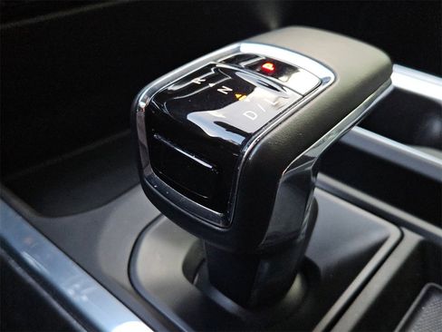 Used 2024 Chevrolet Silverado 1500 LTZ w/ LTZ Convenience Package II image 14