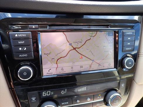 Used 2018 Nissan Rogue SL FWD image 19