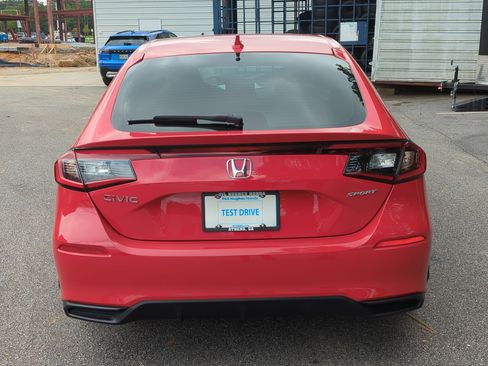 Used 2025 Honda Civic Sport image 5
