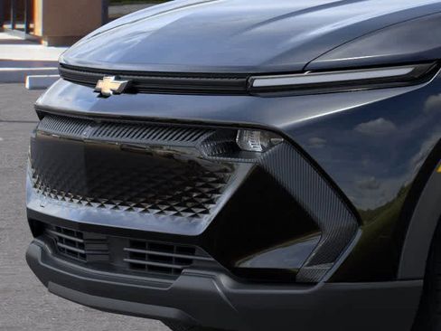 New 2026 Chevrolet Equinox EV LT image 13