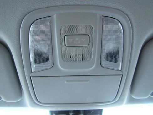 Used 2022 Kia Niro EX image 51