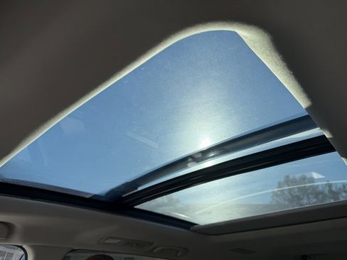 Used 2019 Subaru Ascent Touring w/ Popular Package #2 image 35