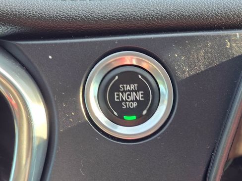 Used 2022 Chevrolet Blazer LT FWD image 18