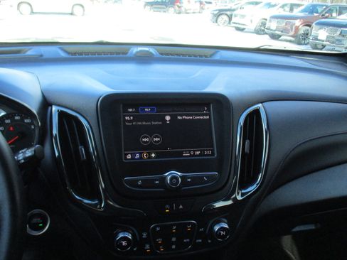 Certified 2023 Chevrolet Equinox RS image 17