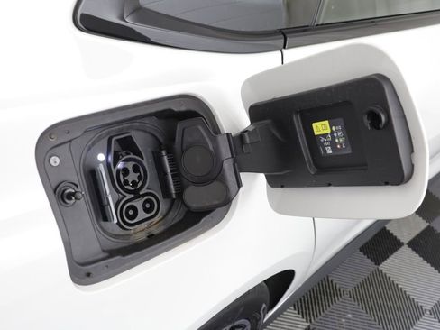 Certified 2025 BMW i4 M50 AWD/4WD image 20