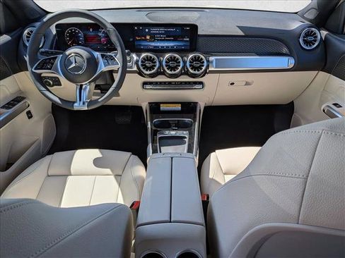 New 2026 Mercedes-Benz GLB 250 4MATIC image 15